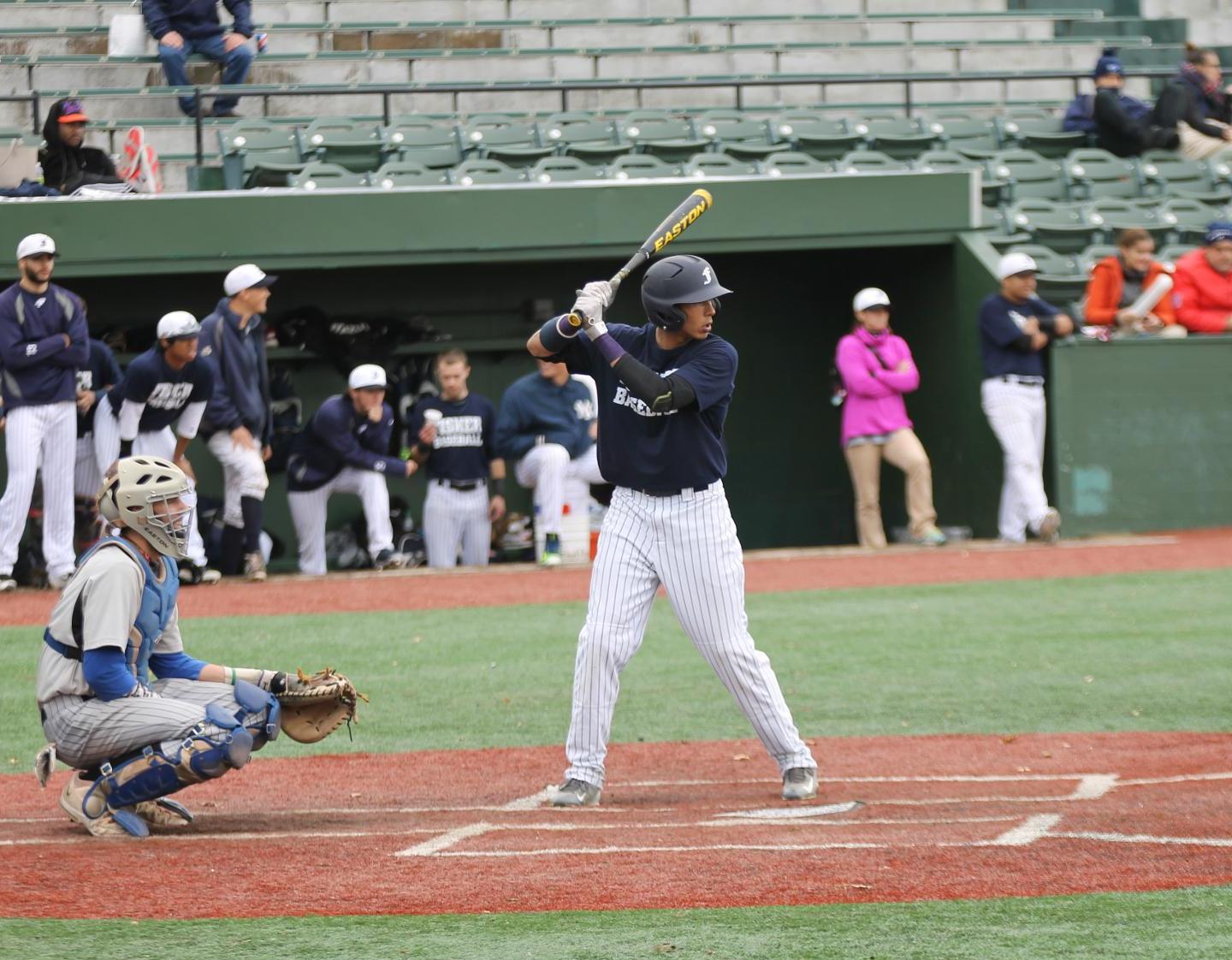 Falcons Fall to Indiana Tech for 2nd Consecutive Day