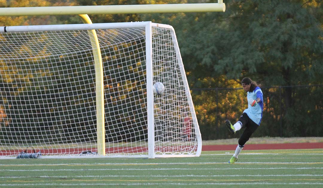 Falcons Fall in NIAC Match-Up 5-0
