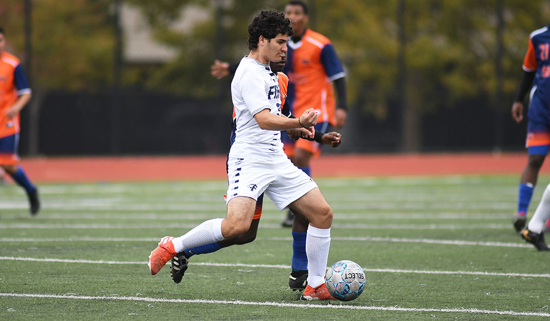Men's Soccer: Garcia, Falcons fall at home to WAU