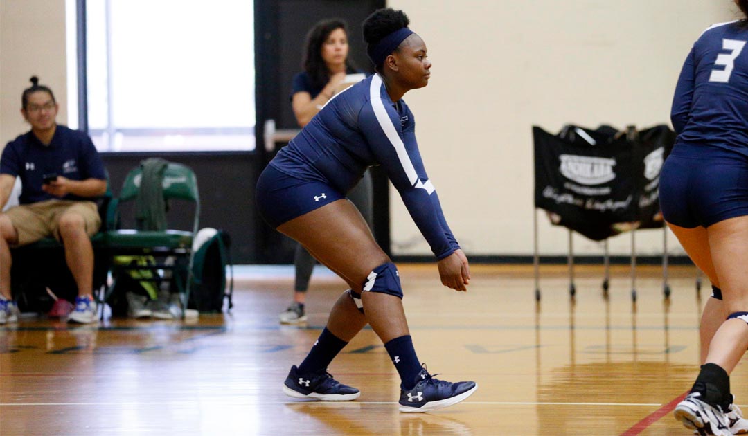 Volleyball Earn A Split This Afternoon Against Lesley and Eastern Nazarene