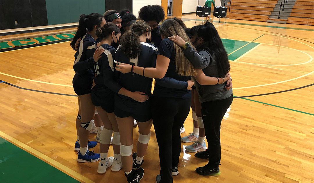 Women's Volleyball: Falcons outlast Nichols in five set win